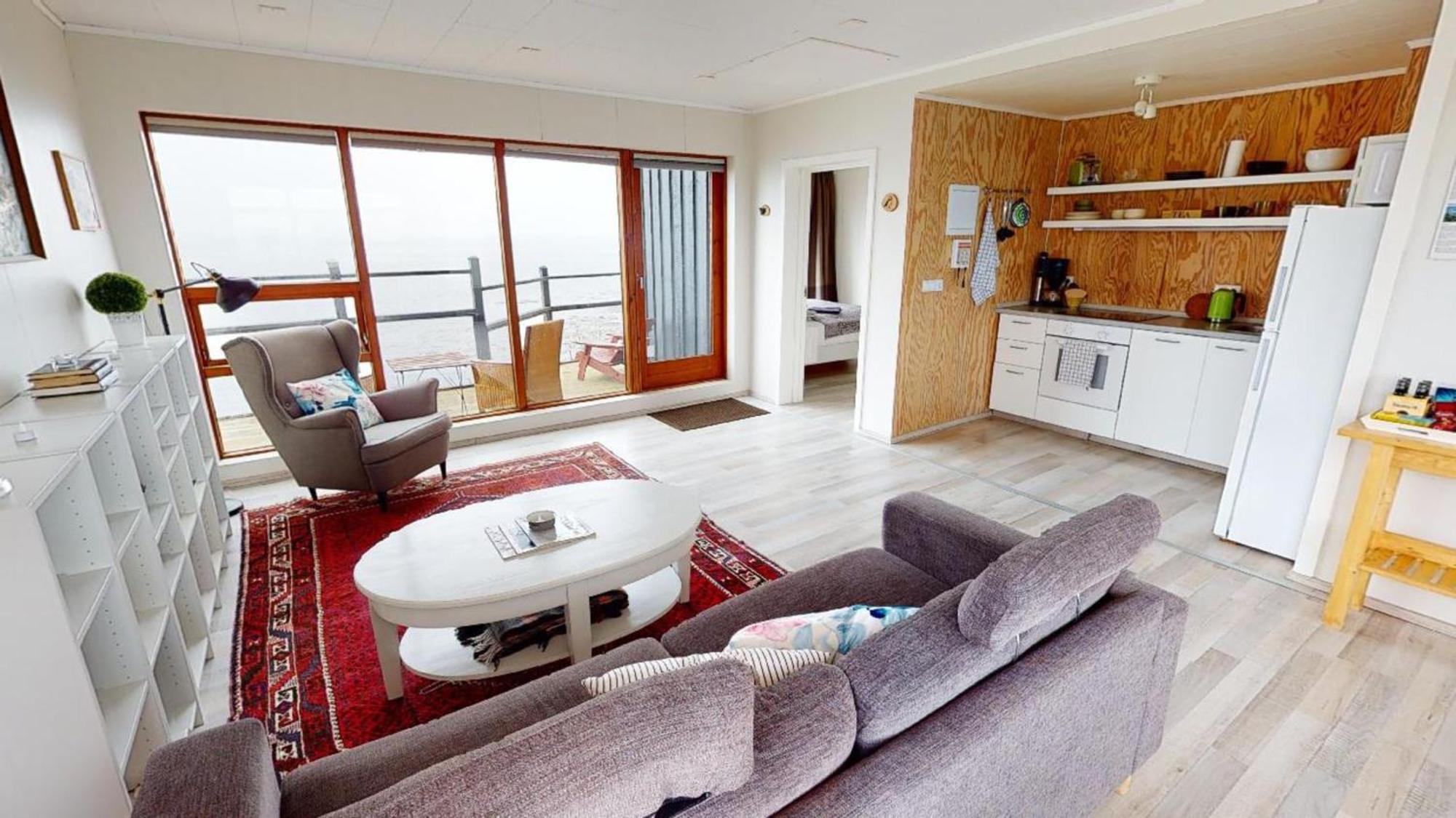 Gotuhus - Ocean View Apartment Hellissandur